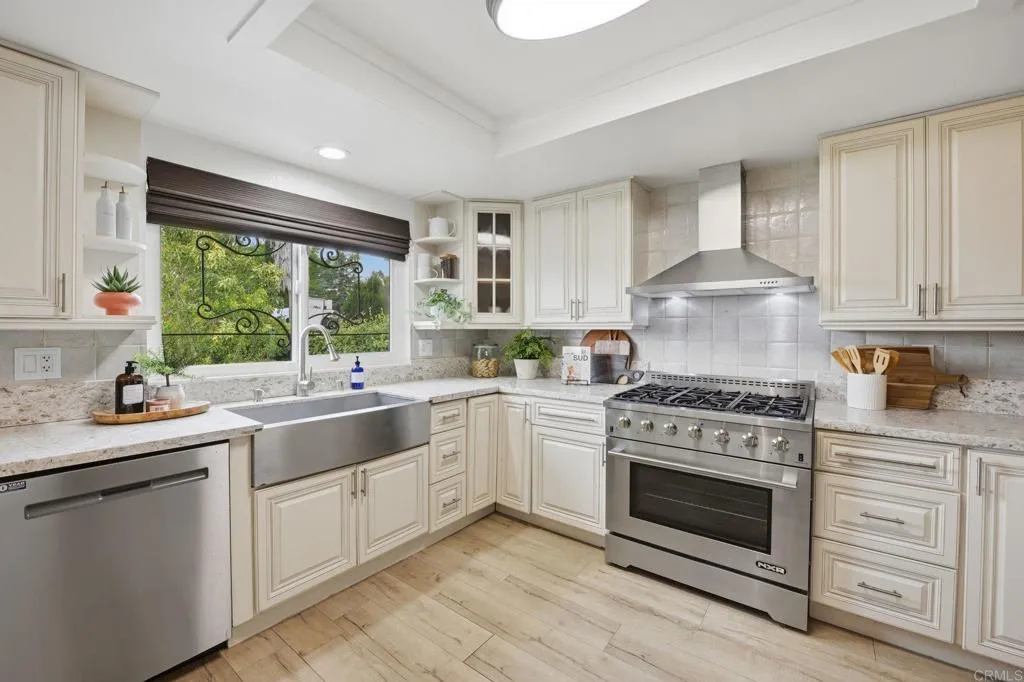 https://cdn.realtyfeed.com/cdn/127/306674244/18e7d966e1862f21ab7df085b707cb48.webp