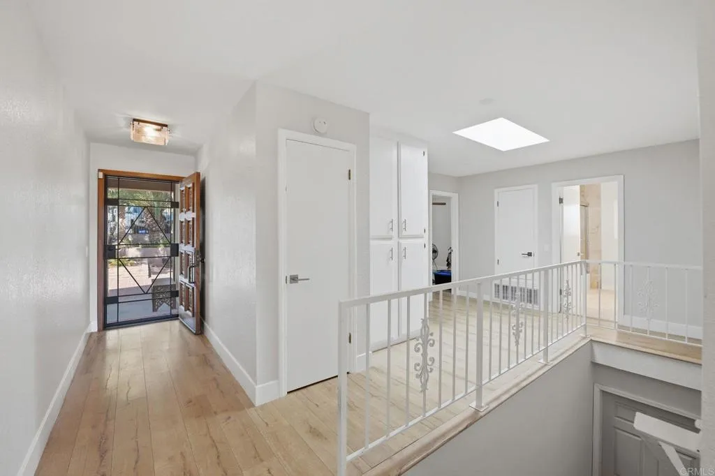 https://cdn.realtyfeed.com/cdn/127/306674244/1ef3b9589369d6d124fa5b4169b2aaa1.webp