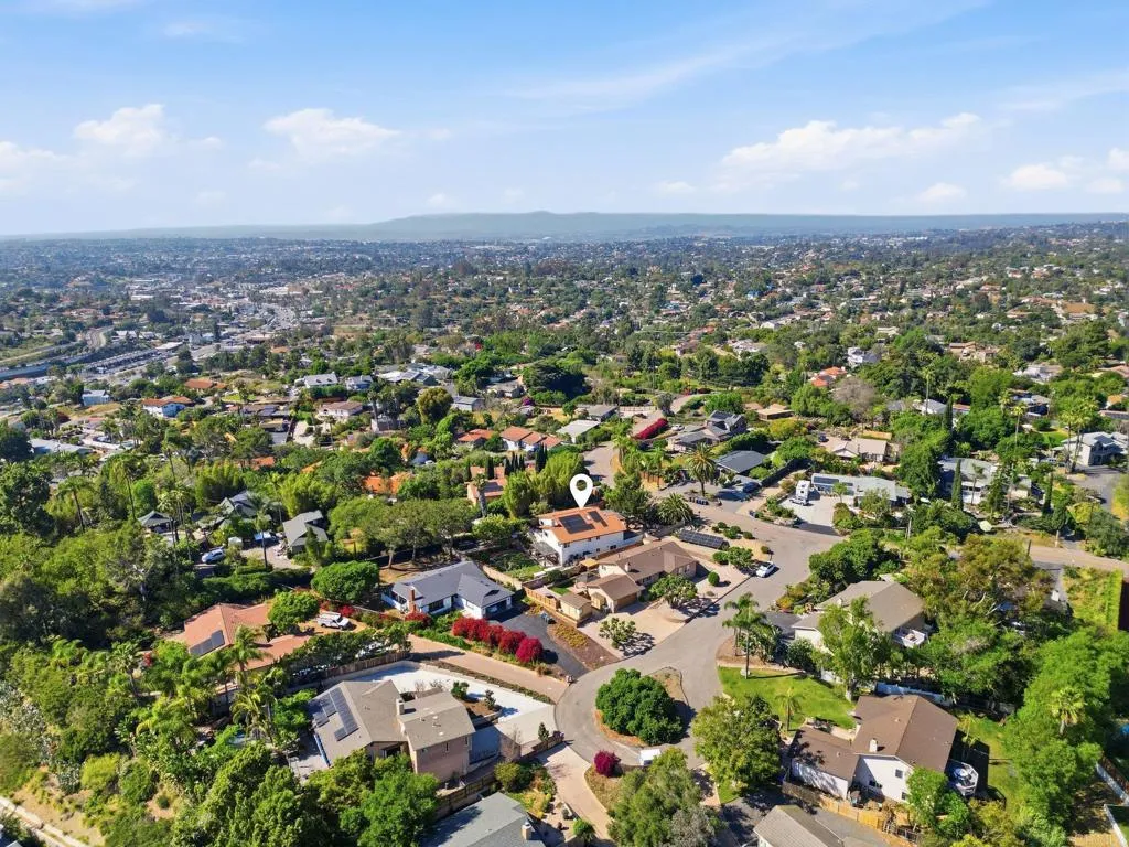 https://cdn.realtyfeed.com/cdn/127/306674244/3500008cf6299f0b6558e78e871df7ee.webp