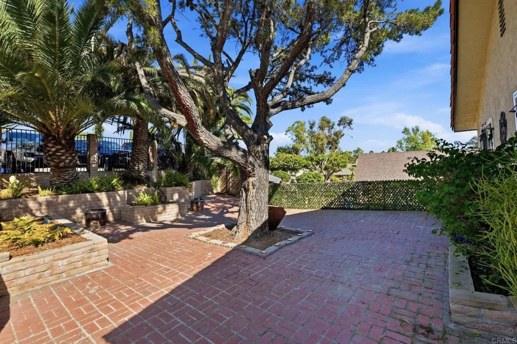 https://cdn.realtyfeed.com/cdn/127/306674244/3f16a5e2b601e6266db4d8491b2c9d15.webp