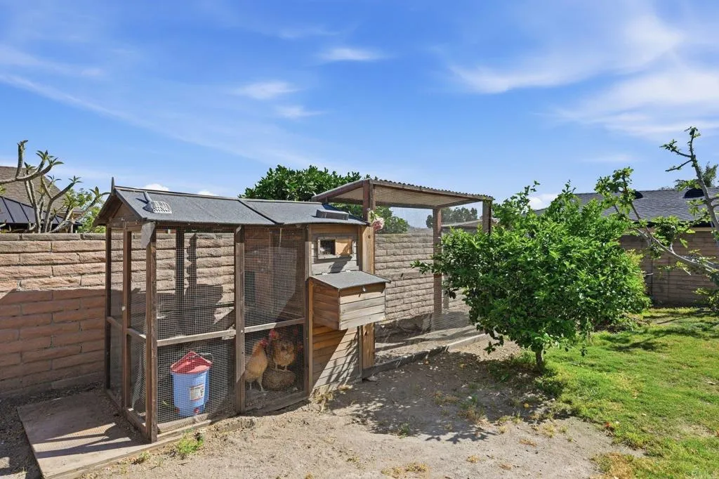 https://cdn.realtyfeed.com/cdn/127/306674244/52fc131f0d420b186f3aa38e0b1f6123.webp