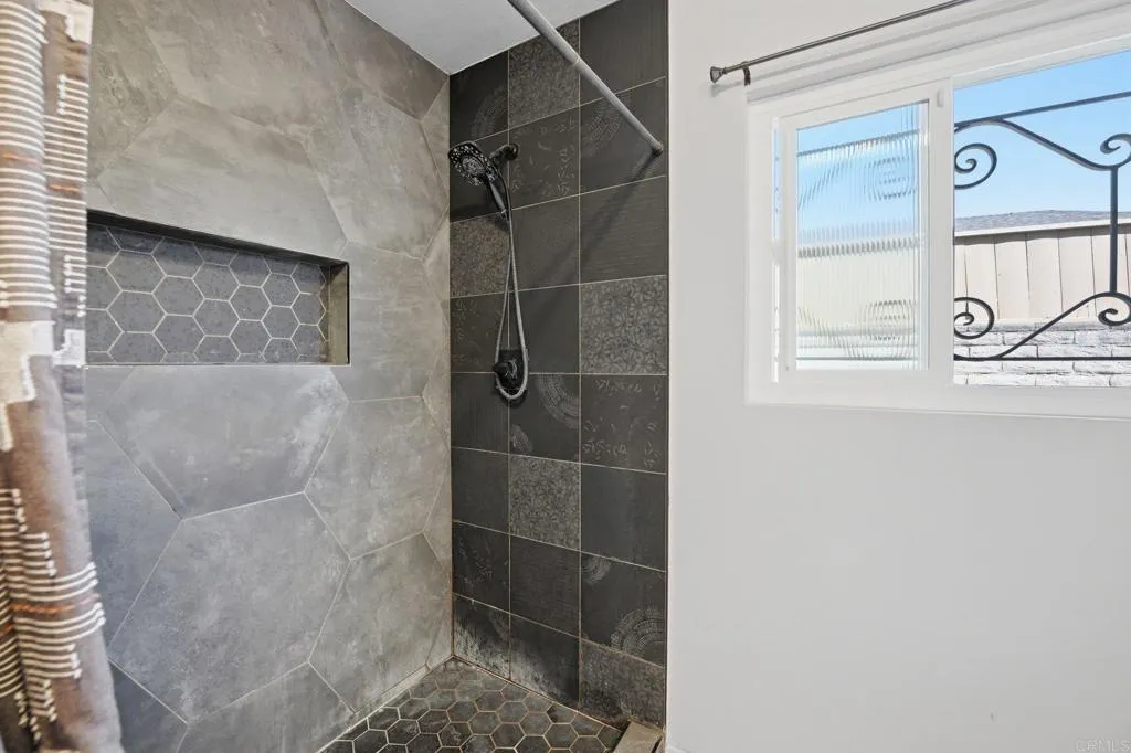 https://cdn.realtyfeed.com/cdn/127/306674244/6a563024c793c56bc732a46f3ed4ba21.webp