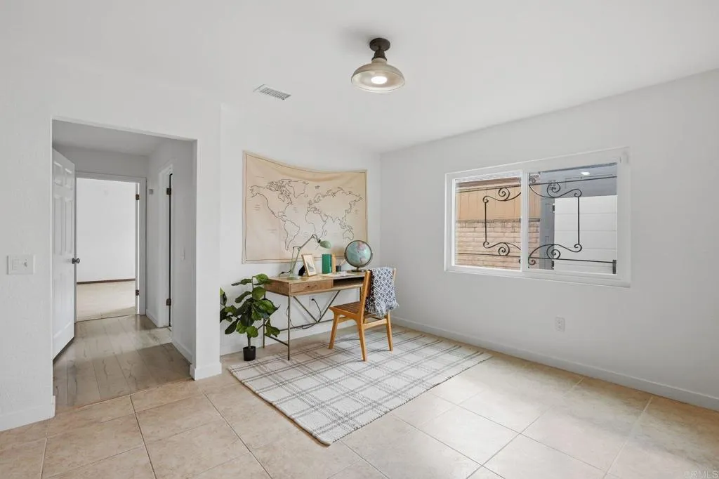 https://cdn.realtyfeed.com/cdn/127/306674244/96a709391d4e32eb202a60287441df51.webp