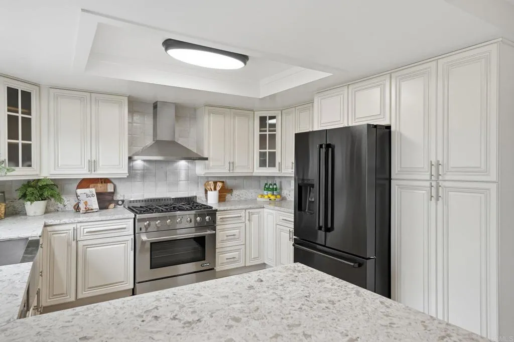 https://cdn.realtyfeed.com/cdn/127/306674244/de85b37b82b3b44eb78ac06818d5dfd1.webp