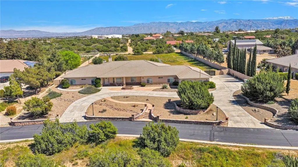 Oak Hills, CA 92344