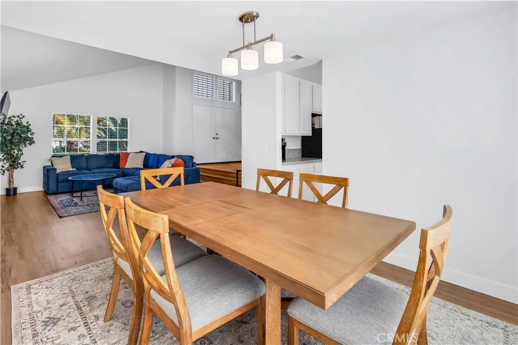 https://cdn.realtyfeed.com/cdn/127/306674277/7a2c8d96522674de733c9f7b0019e239.webp