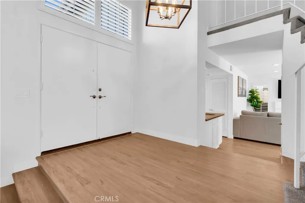 https://cdn.realtyfeed.com/cdn/127/306674277/e9e5e6a728d74e88ed6b4f49cfe5abfc.webp