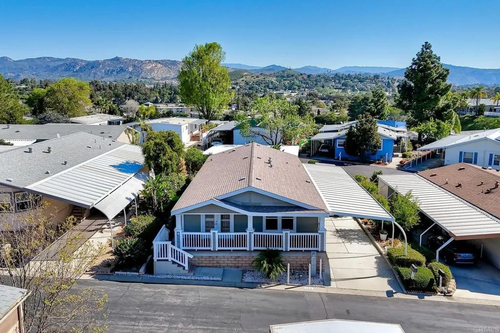 https://cdn.realtyfeed.com/cdn/127/306674282/854f449aa6aea74f47b9aa04e8de2a78.webp