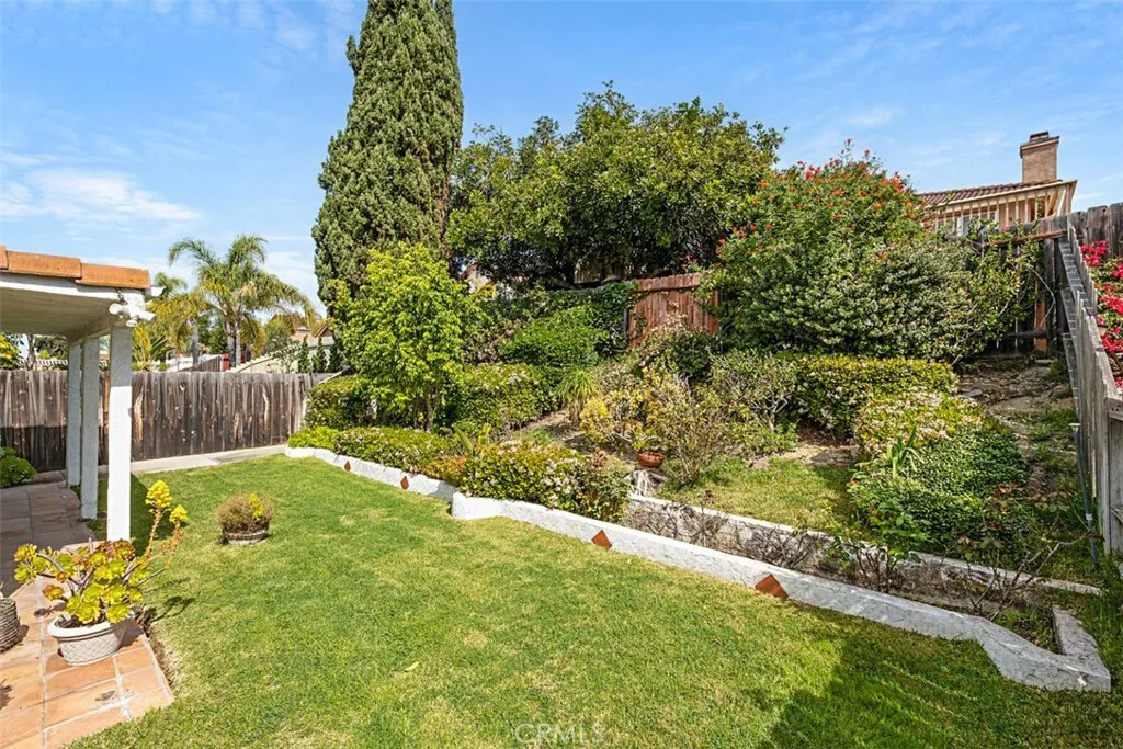 https://cdn.realtyfeed.com/cdn/127/306674354/7dbe650b1338d17ffe6acb97b3c43675.webp