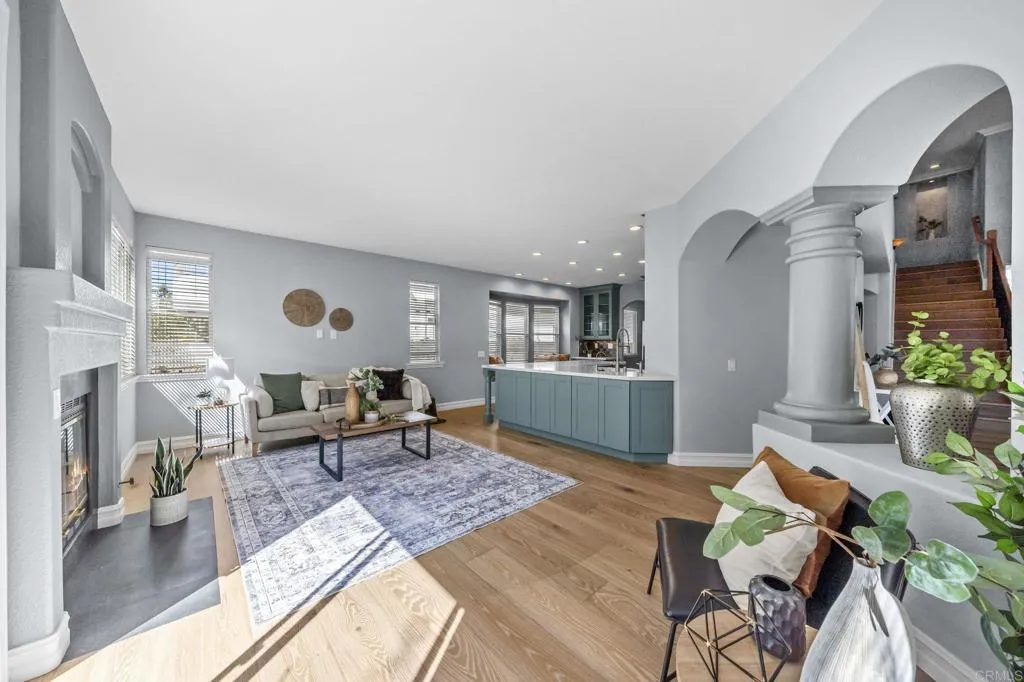 https://cdn.realtyfeed.com/cdn/127/306674376/ae120f1c50dbd1b1469082a814537a7a.webp