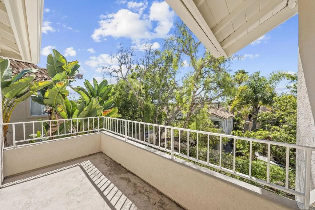 https://cdn.realtyfeed.com/cdn/127/306674376/b53b35b9494d15acb76f481f3a9dd374.webp
