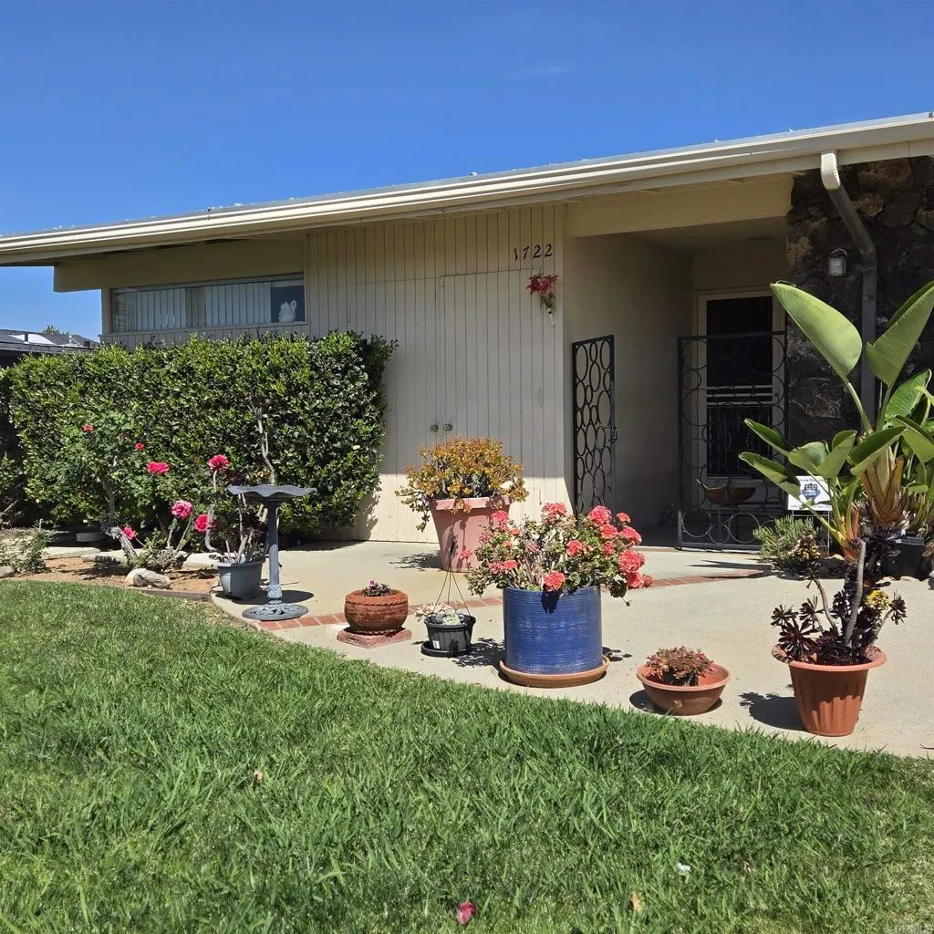 https://cdn.realtyfeed.com/cdn/127/306674380/489534cc107161d3a2be5ad25cd6ed1c.webp