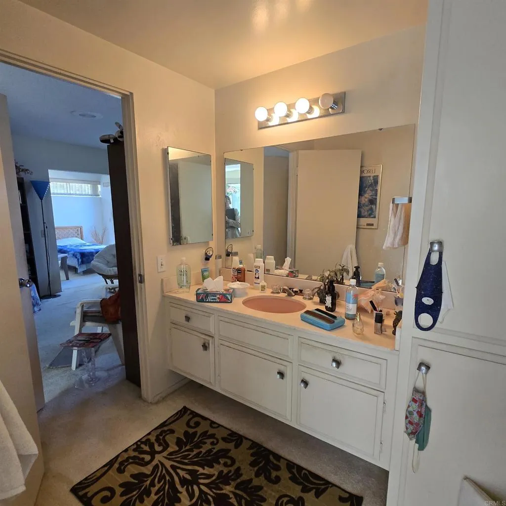 https://cdn.realtyfeed.com/cdn/127/306674380/5086a9b75df4cbb066cd4ed358de3982.webp