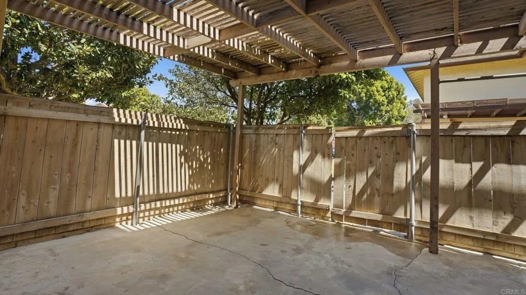 https://cdn.realtyfeed.com/cdn/127/306674425/259b812903ad731a79e7845b76bc7c9a.webp