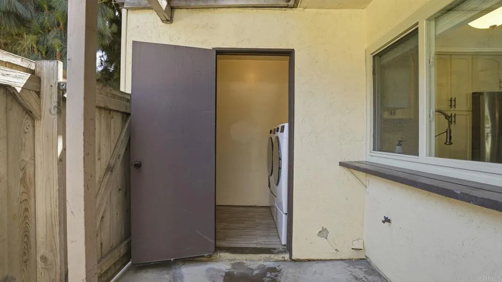 https://cdn.realtyfeed.com/cdn/127/306674425/81da63e9c0a2284e92e8d671705f208b.webp