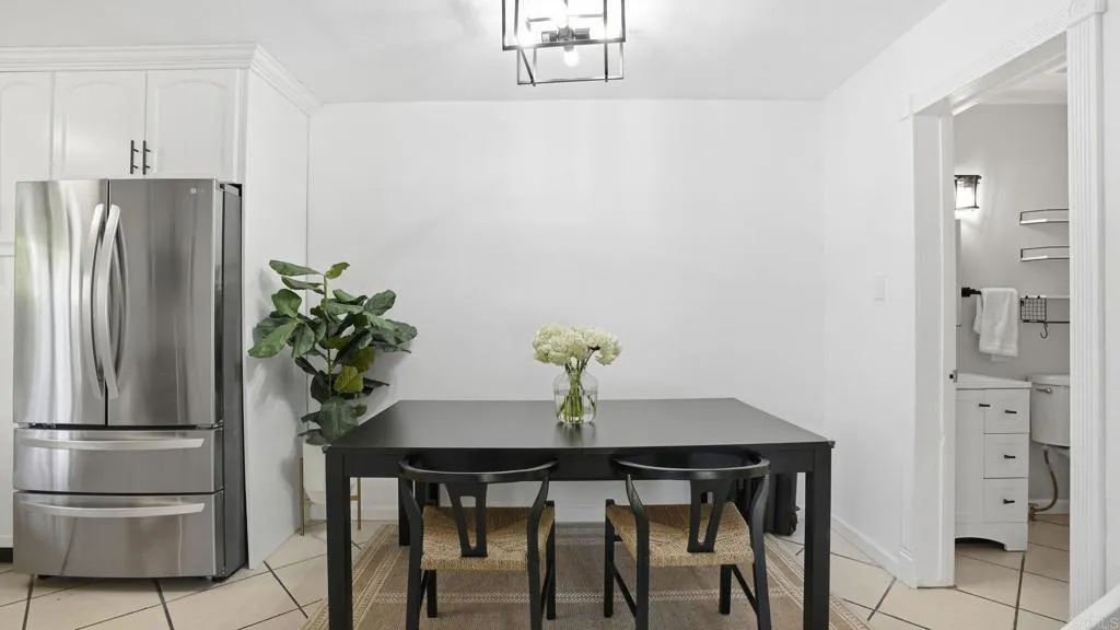 https://cdn.realtyfeed.com/cdn/127/306674425/ea62e3944800406f31660f17af7a805c.webp