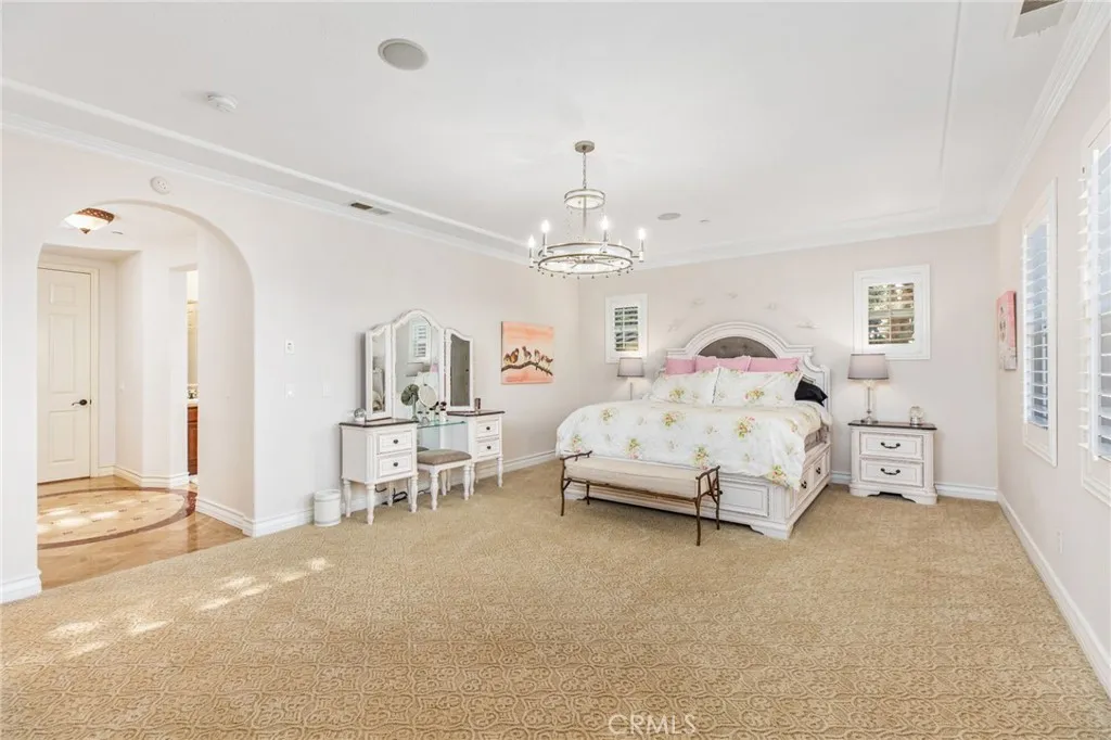 https://cdn.realtyfeed.com/cdn/127/306674436/d08562942ef02cc0af77e7af6e7efbdf.webp