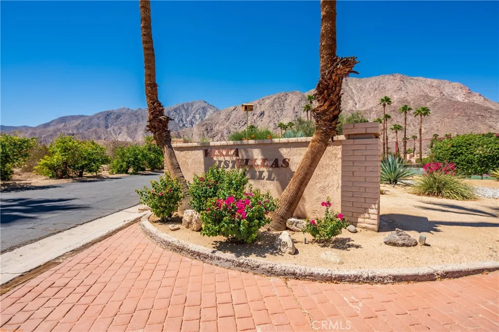 https://cdn.realtyfeed.com/cdn/127/306674442/01da2b80b1b14e73cc63c6102dc6c121.webp