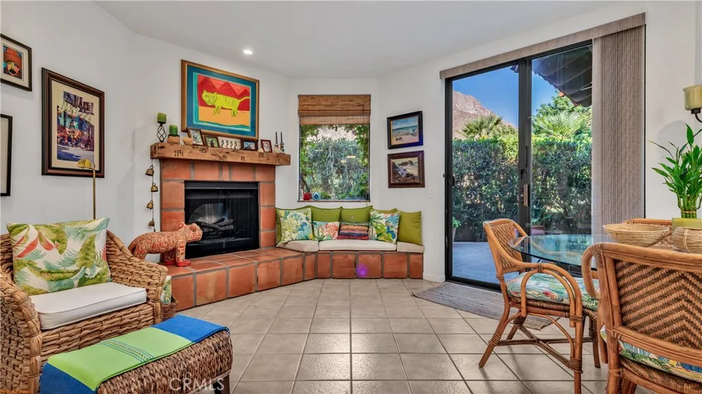 https://cdn.realtyfeed.com/cdn/127/306674442/0fa155e218c141012dfc6823b9e9cbc3.webp
