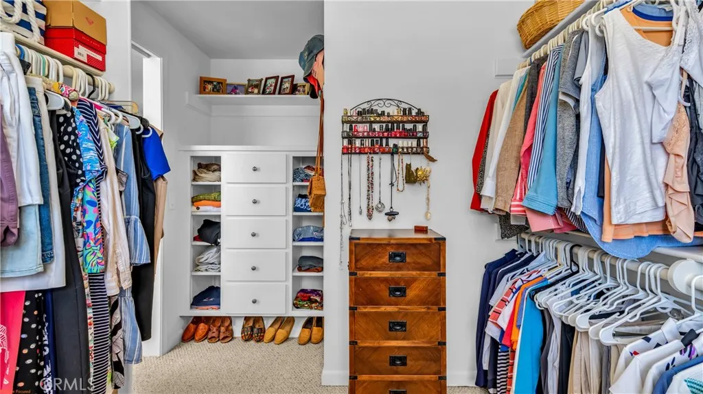https://cdn.realtyfeed.com/cdn/127/306674442/2c3fc5091a972c77cfdf75f9ccb4c104.webp