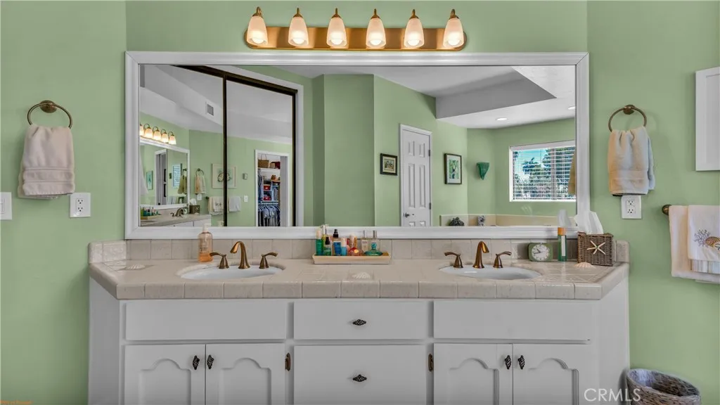 https://cdn.realtyfeed.com/cdn/127/306674442/419d578112fbf404805637ddd9c9bbd2.webp
