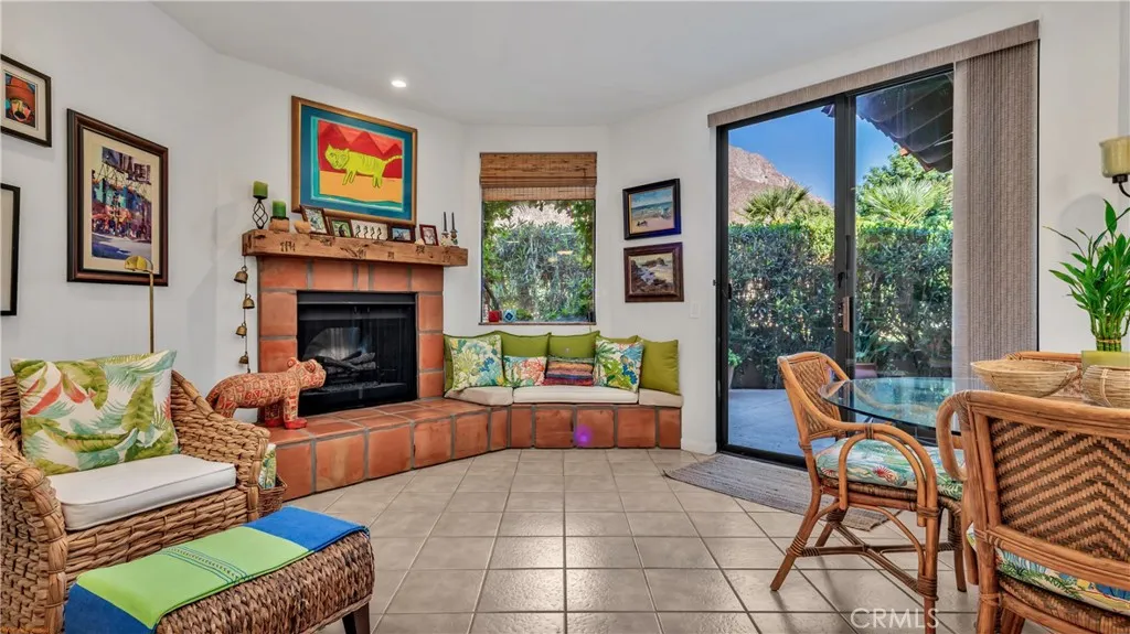 https://cdn.realtyfeed.com/cdn/127/306674442/42dd0b3da386a4c7893ac08352820984.webp