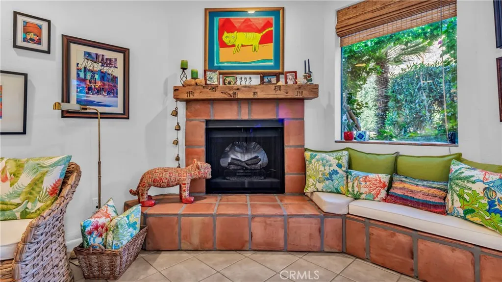 https://cdn.realtyfeed.com/cdn/127/306674442/822f1353de472147d67901abc6261b14.webp