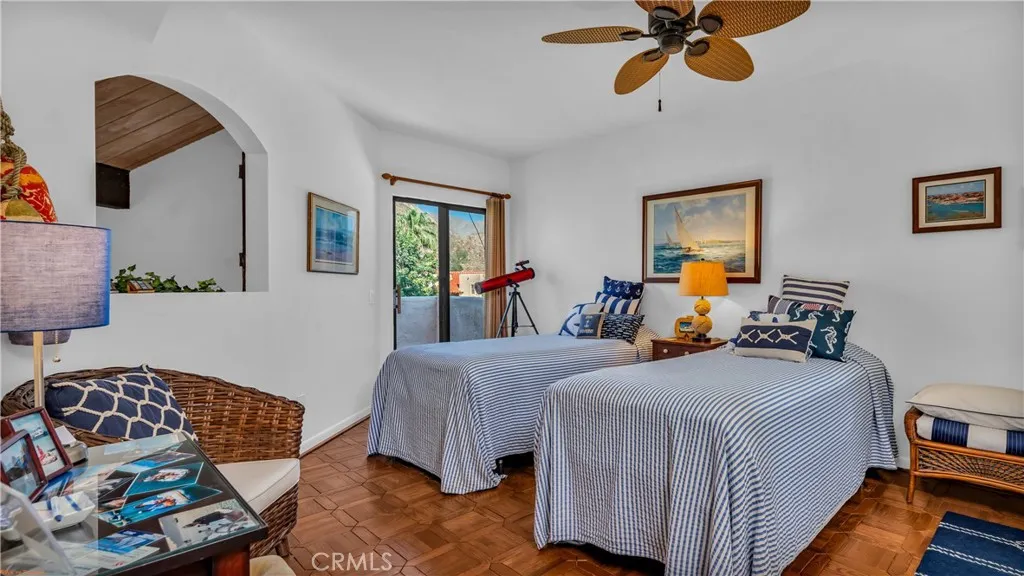 https://cdn.realtyfeed.com/cdn/127/306674442/9c8e7fc13ad7bf180a00881762231ce5.webp