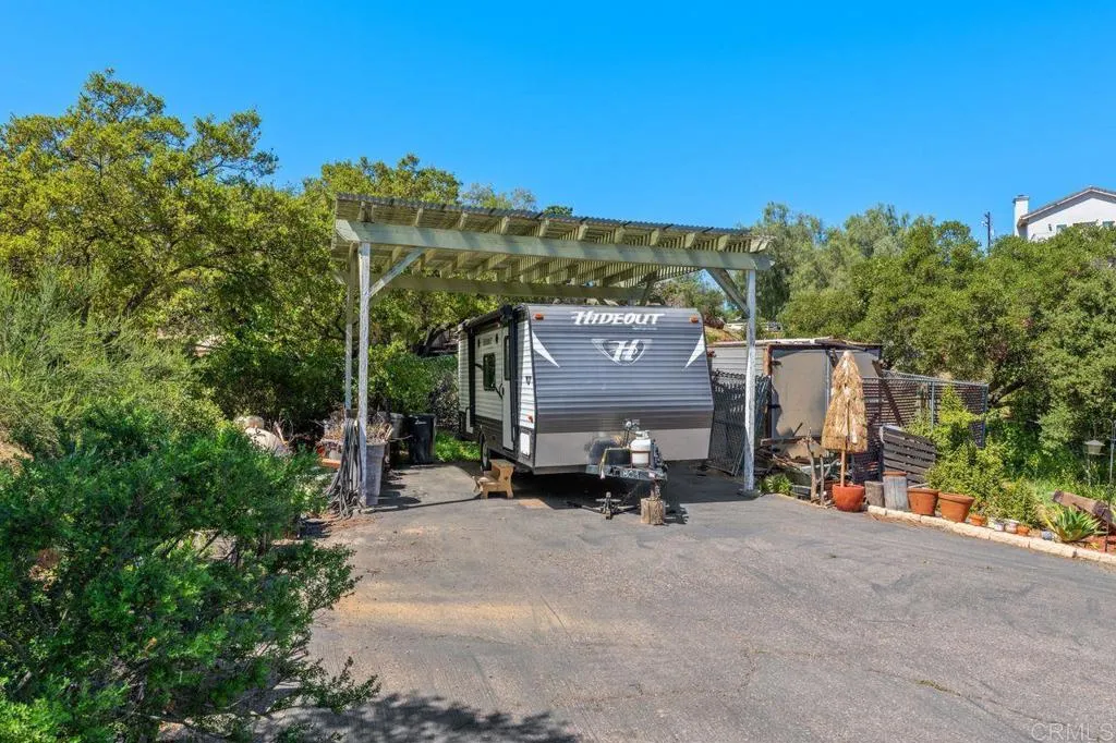 https://cdn.realtyfeed.com/cdn/127/306674481/9122124beb97a840eab5e0a361163481.webp