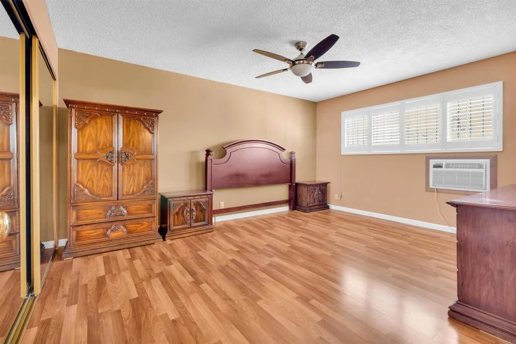 https://cdn.realtyfeed.com/cdn/127/306674537/13bcaa2642a16729eca31bbc4ba5c0a4.webp
