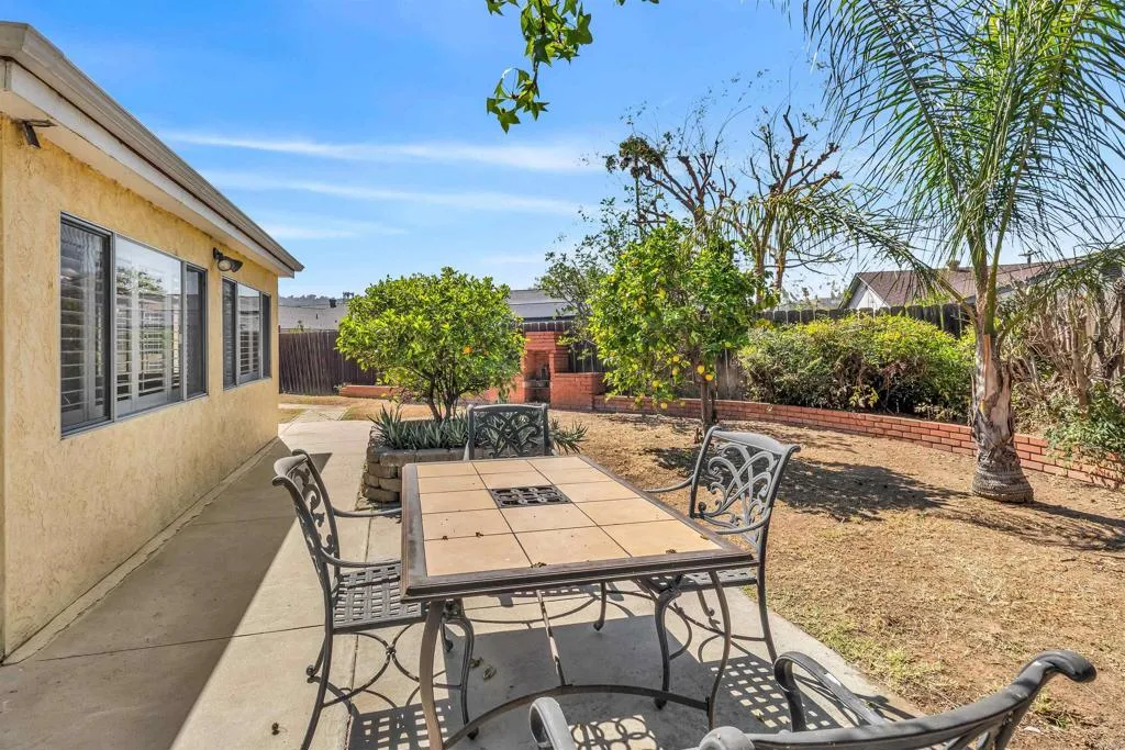 https://cdn.realtyfeed.com/cdn/127/306674537/94e3fc93ac7056be394d8181c49fee7b.webp