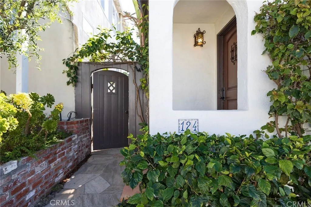 124 17th, Manhattan Beach, CA 90266 - Photo 3 of 18, Manhattan Beach, CA