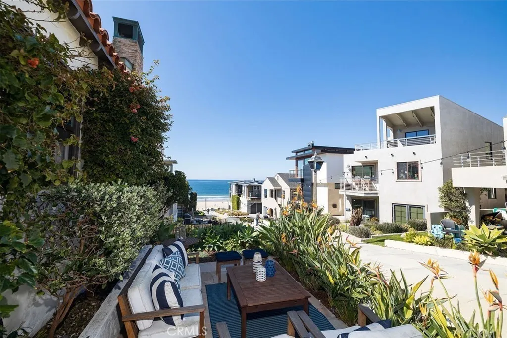 124 17th, Manhattan Beach, CA 90266 - Photo 2 of 18, Manhattan Beach, CA