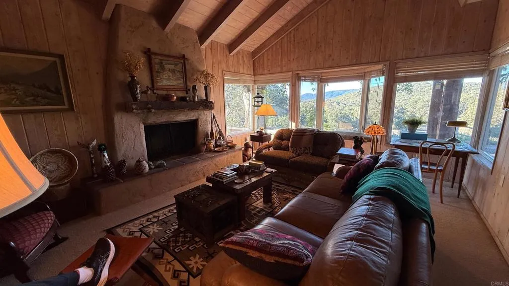 https://cdn.realtyfeed.com/cdn/127/306674632/7dc27aaca3507a41190a7cac9b266ee8.webp