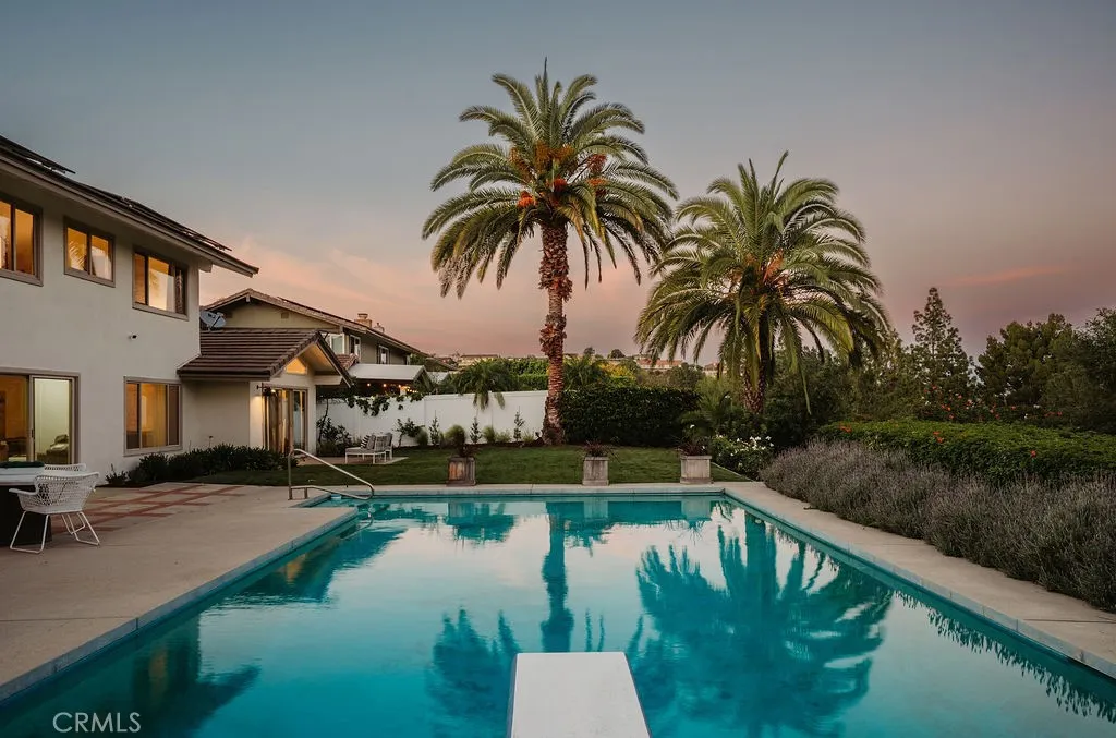 North Tustin, CA 92705