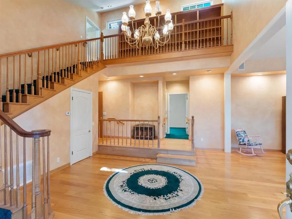 https://cdn.realtyfeed.com/cdn/127/306674672/43b5a25906b3121e009d9c1129f450e2.webp