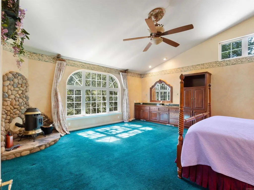 https://cdn.realtyfeed.com/cdn/127/306674672/45a4670d4fab5cc6b97742b67a03c643.webp