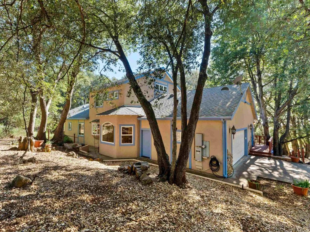 https://cdn.realtyfeed.com/cdn/127/306674672/c26573766e09b85c16b6bca0e8cb190f.webp