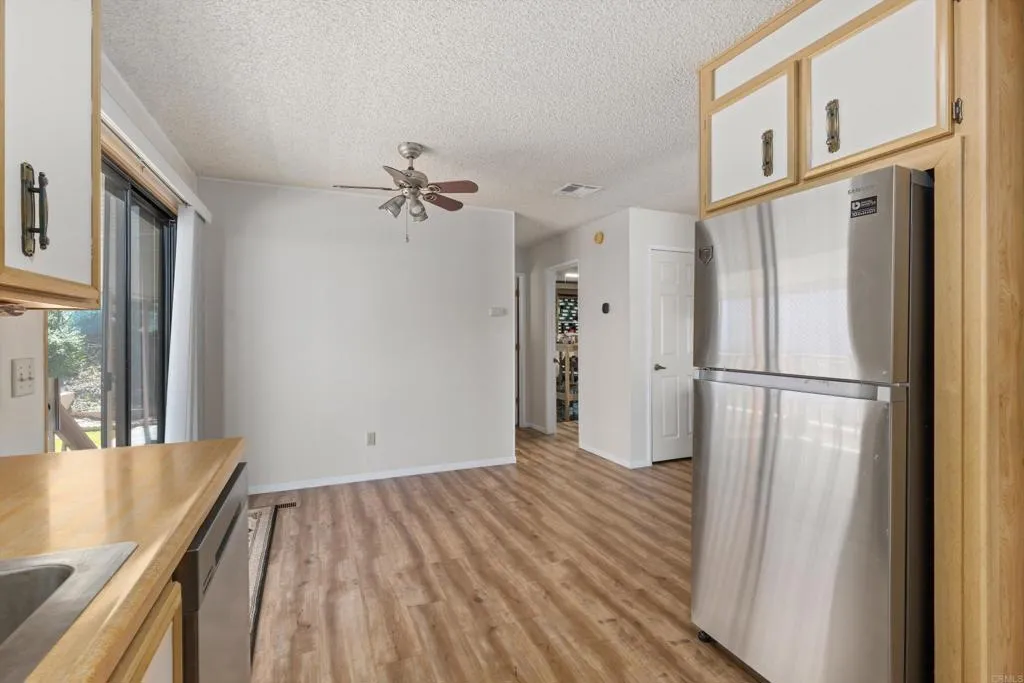 https://cdn.realtyfeed.com/cdn/127/306674783/2232cb366b4f2b42a0a4cdb9497e79e5.webp