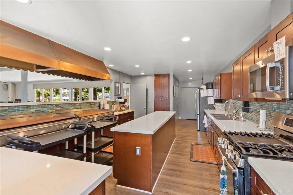 https://cdn.realtyfeed.com/cdn/127/306674783/e75553a293af58d5772db05184293d55.webp