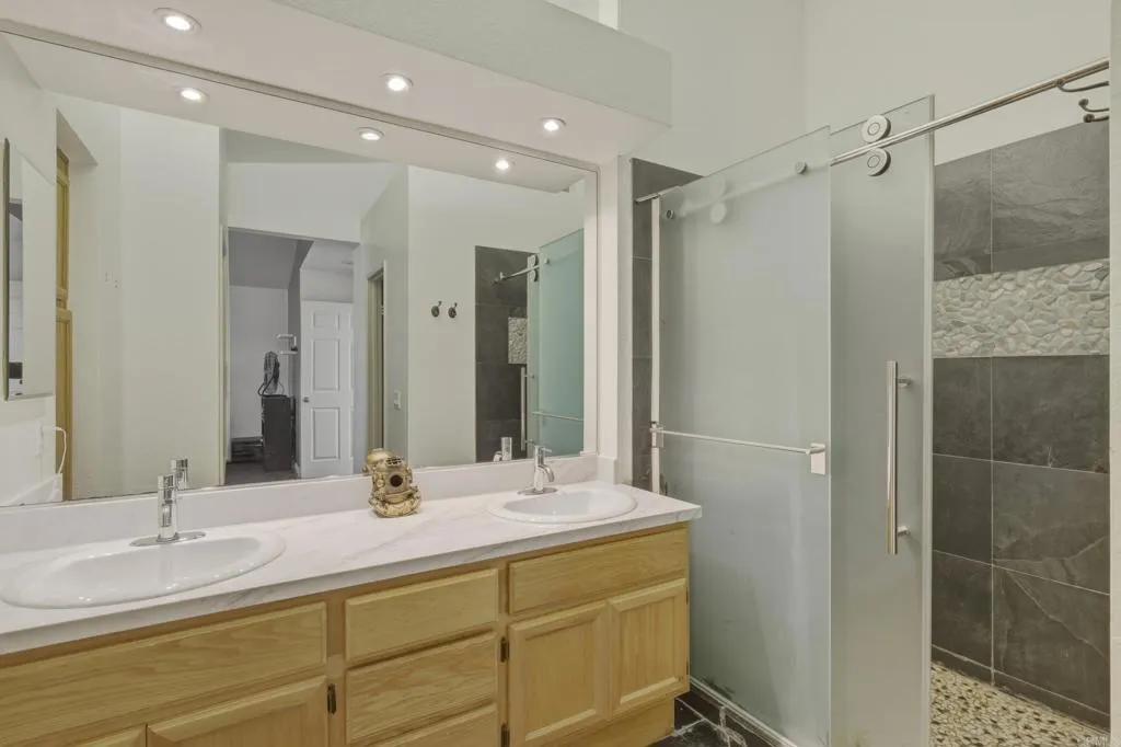 Photo #24: PTP2602248 Listing: Photo #24