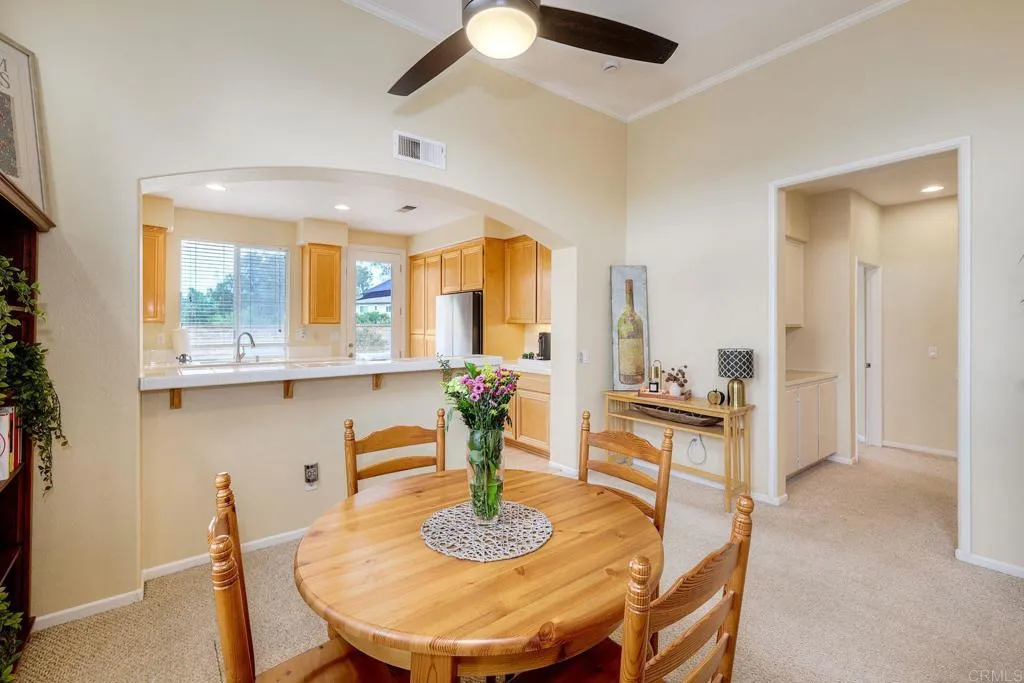 https://cdn.realtyfeed.com/cdn/127/306674846/7b2d56f882d15aafbd67249423bf87ed.webp