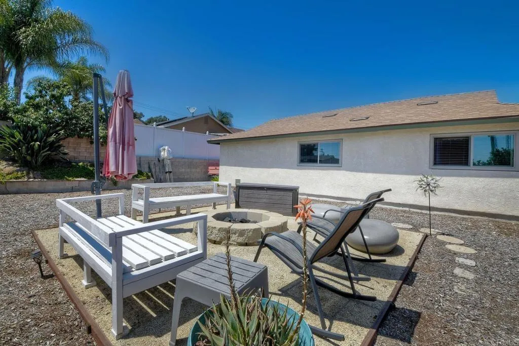 https://cdn.realtyfeed.com/cdn/127/306674938/1352bc73a3fa2314f5d43e43c490f297.webp