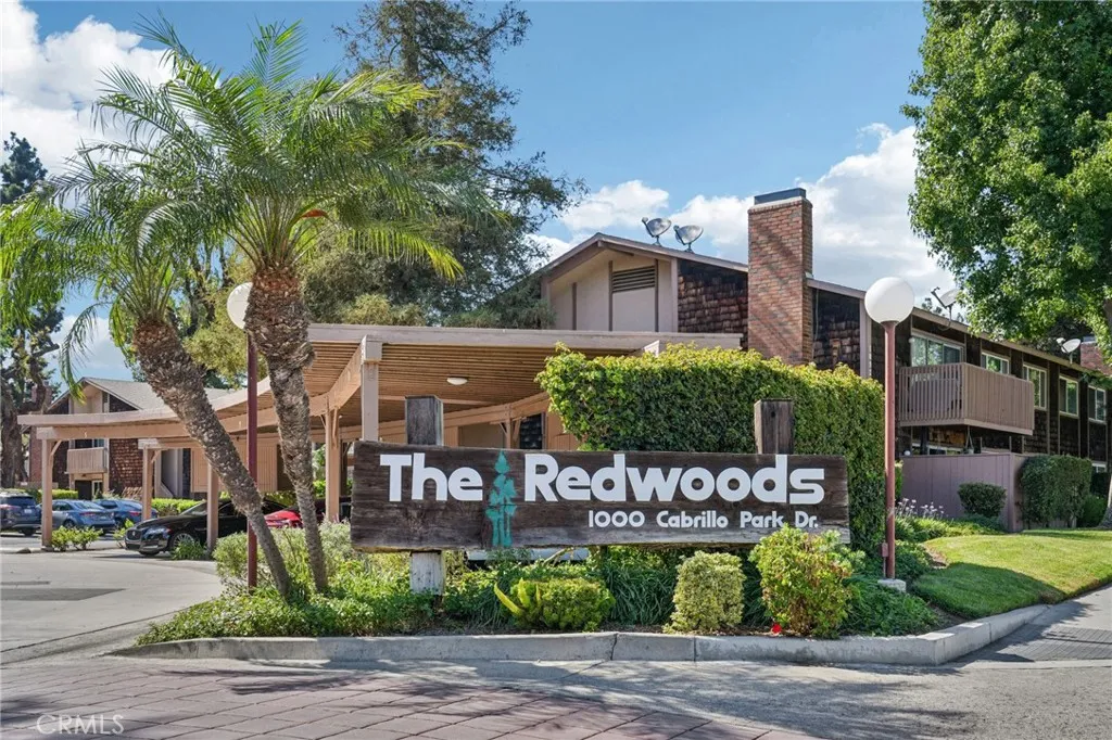 Santa Ana, CA 92701