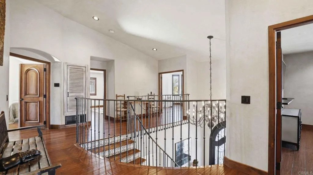 https://cdn.realtyfeed.com/cdn/127/306674969/79105815e3b8608d418ac65bc44212c4.webp