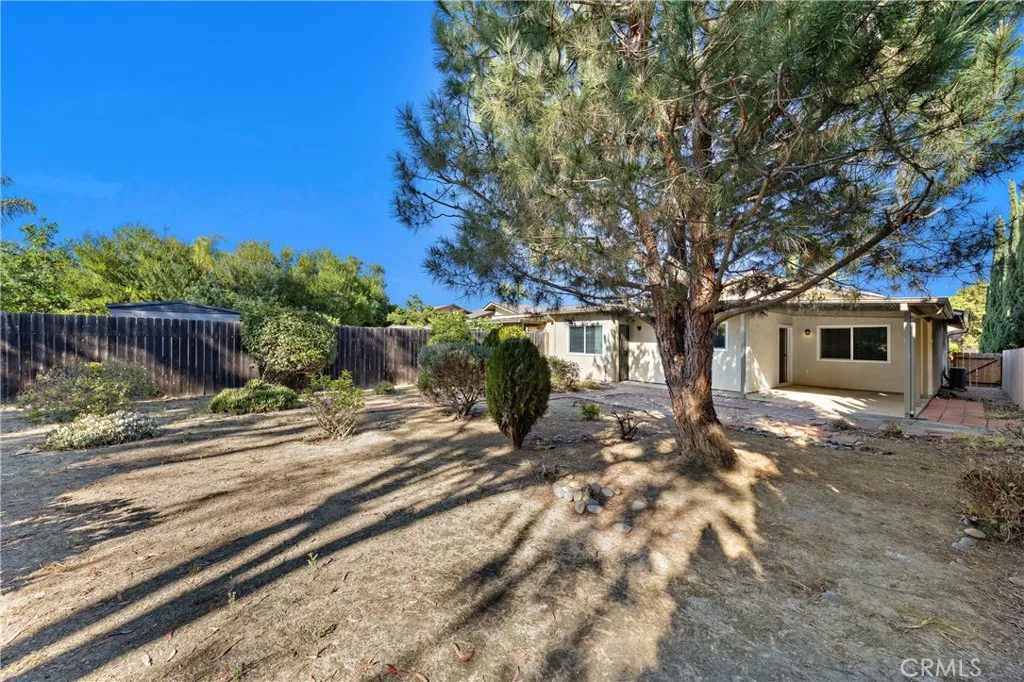https://cdn.realtyfeed.com/cdn/127/306674993/0d0a9d01abbce82c87615eea5a49da05.webp