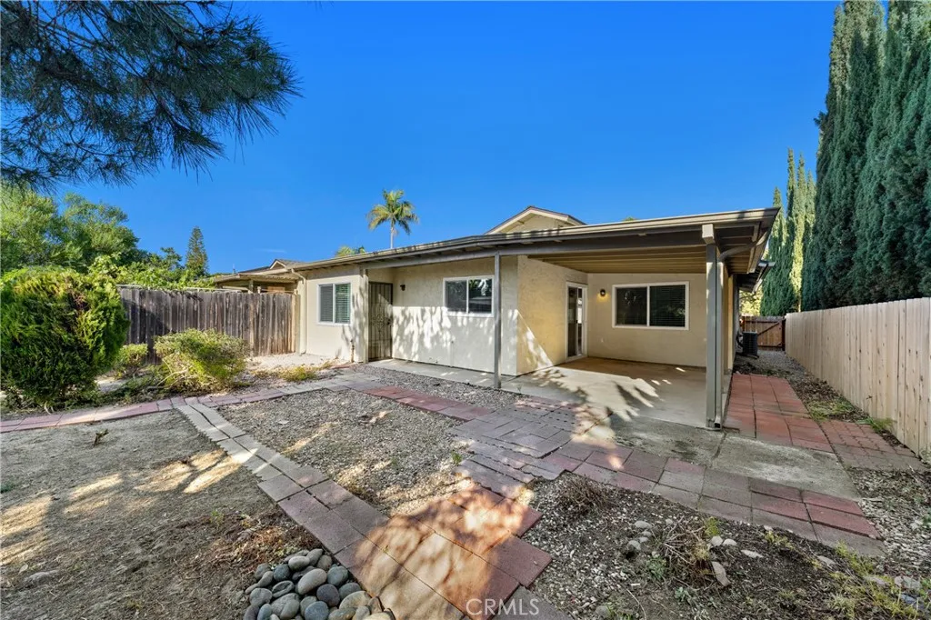 https://cdn.realtyfeed.com/cdn/127/306674993/42309c284a34cb565d3538a311cb9170.webp