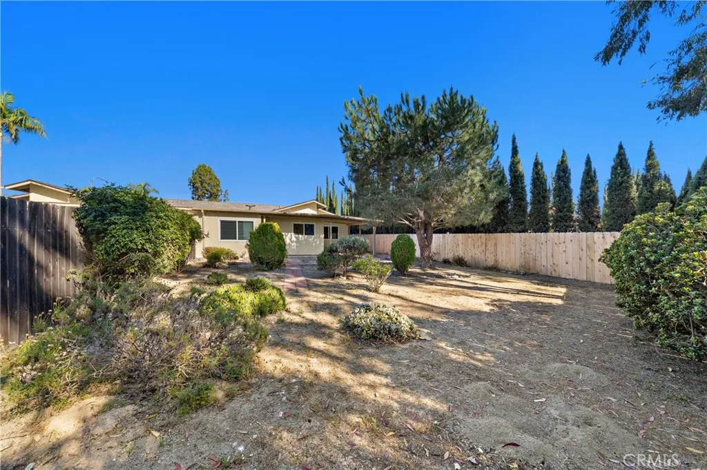 https://cdn.realtyfeed.com/cdn/127/306674993/7f8cbebc02212c15a5f5076d63fac553.webp