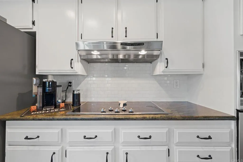 https://cdn.realtyfeed.com/cdn/127/306675117/36a806979381de21d218a1de7ca1fa76.webp