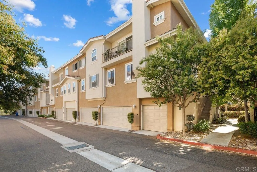 https://cdn.realtyfeed.com/cdn/127/306675129/141e37b812a0b1ca8f30b75a2153f4bd.webp